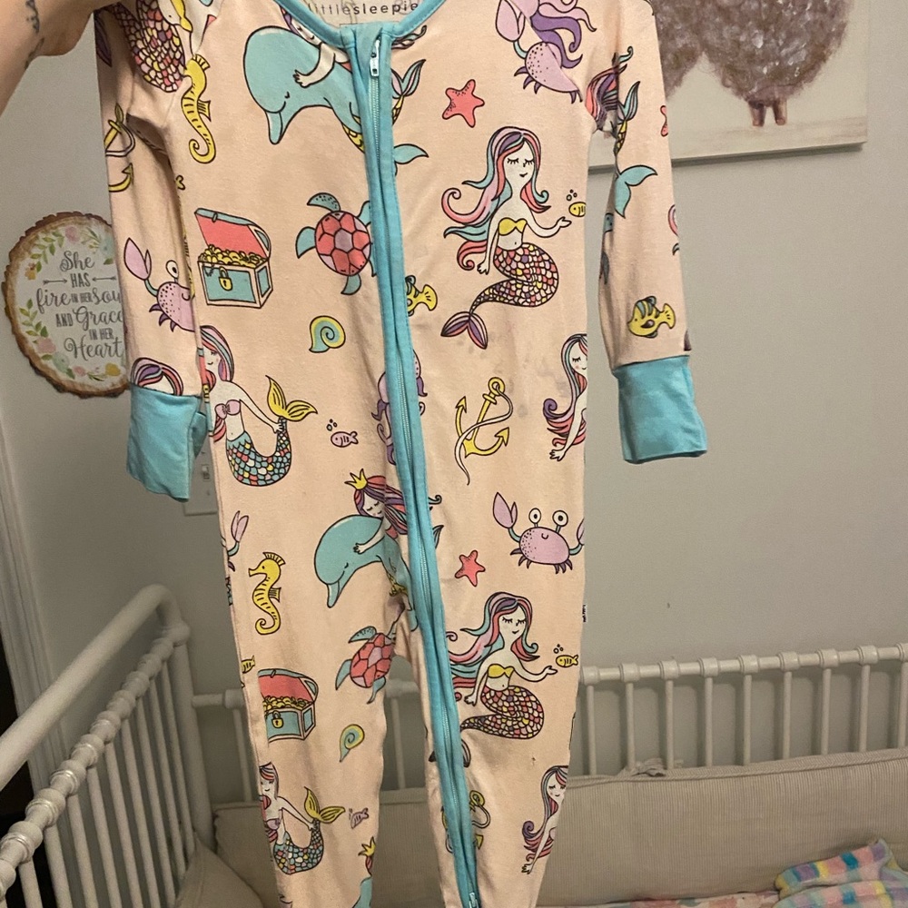 OG mermaid Little Sleepie zippie